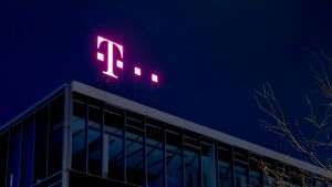 Reuters: Deutsche Telekom cumpără Fiberhost şi Inea pentru 1 miliard de euro
